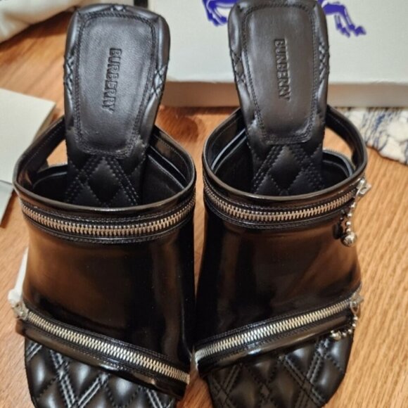 Auth. Burberry black leather peep mules NWT in box and Dustbag - Picture 2 of 11